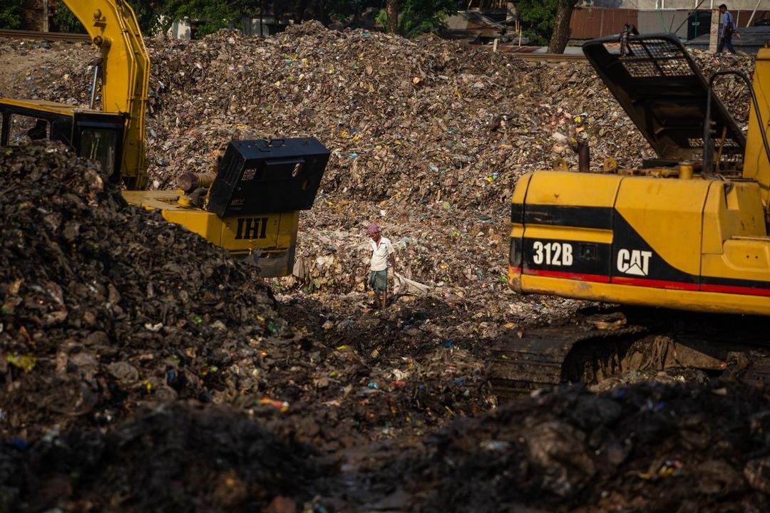 Cross Contamination of Waste in Landfills